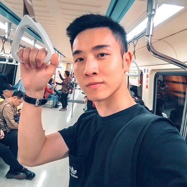 然然男士的第三张照片--香港交友中心