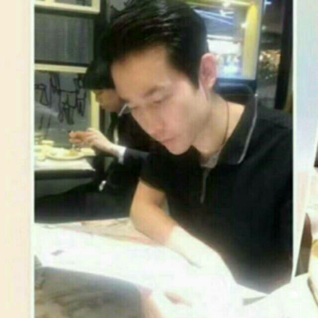一帆风顺的第一张照片--香港交友中心