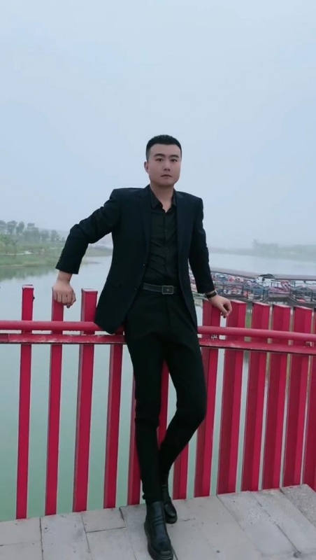 Albert的第二张照片--香港交友中心